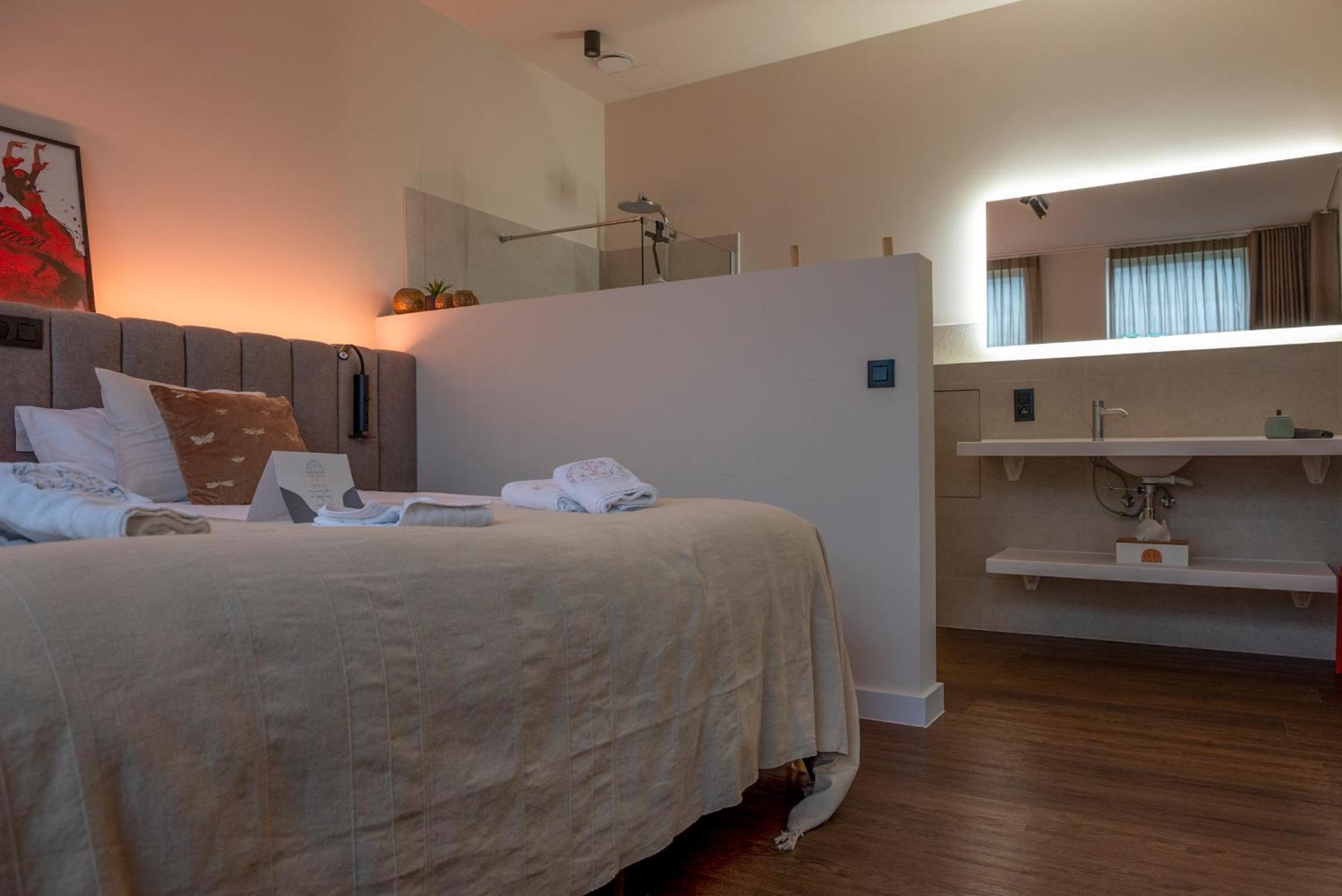 Hof Van In & Wellness Άσσελτ Εξωτερικό φωτογραφία